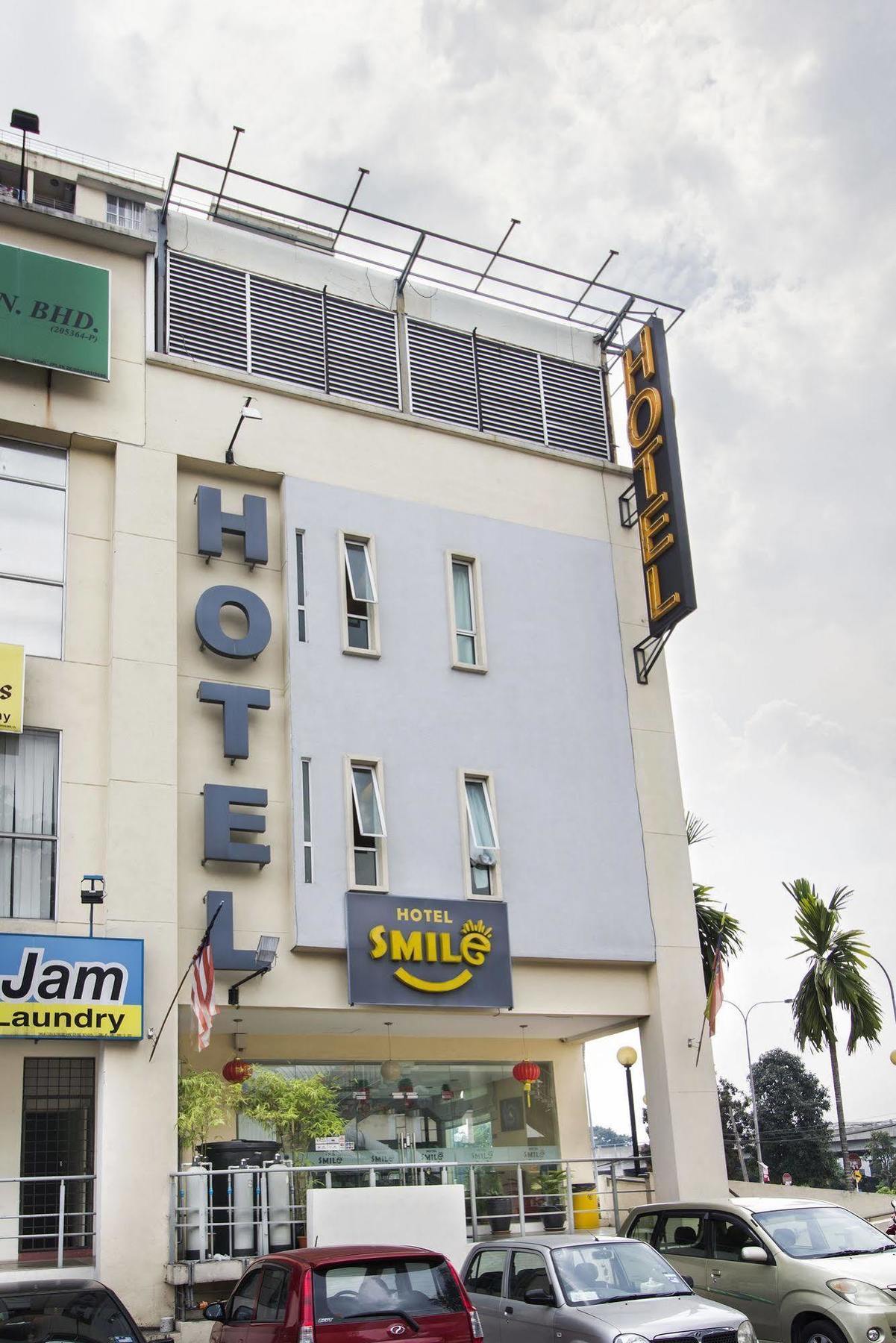 Smile Hotel Cheras Pudu Kl Kuala Lumpur Exterior photo